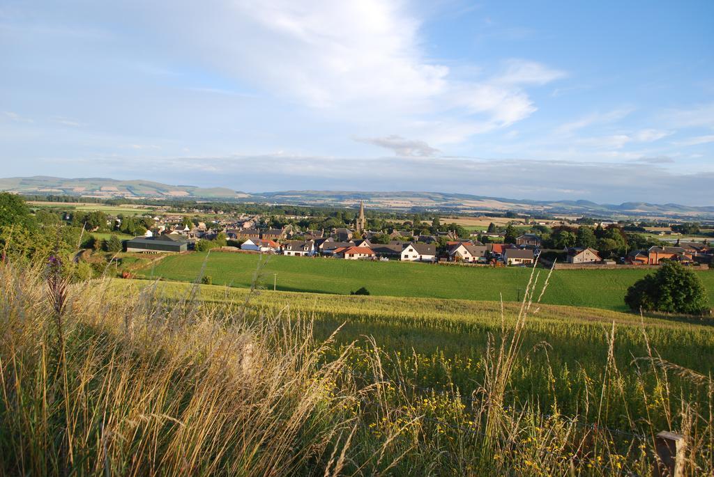 Lands Of Loyal Hotel Alyth Exterior photo